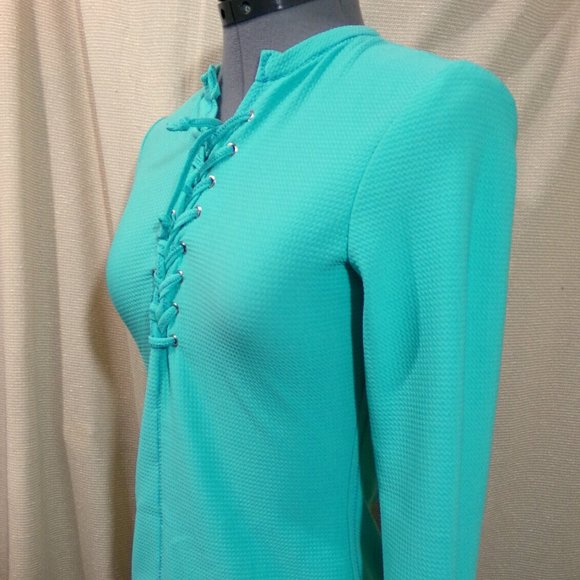 New Lace up Henley T-shirt Top XS Mint Green Bullet texture fabric Ruched sleeve - Picture 5 of 9